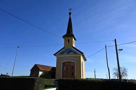 Obnova kapelic v Loperšicah, Podgorcih, Frankovcih in na Strmcu