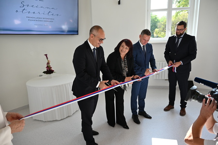 Svečano odprli prenovljena intenzivna psihiatrična oddelka Psihiatrične bolnišnice Ormož
